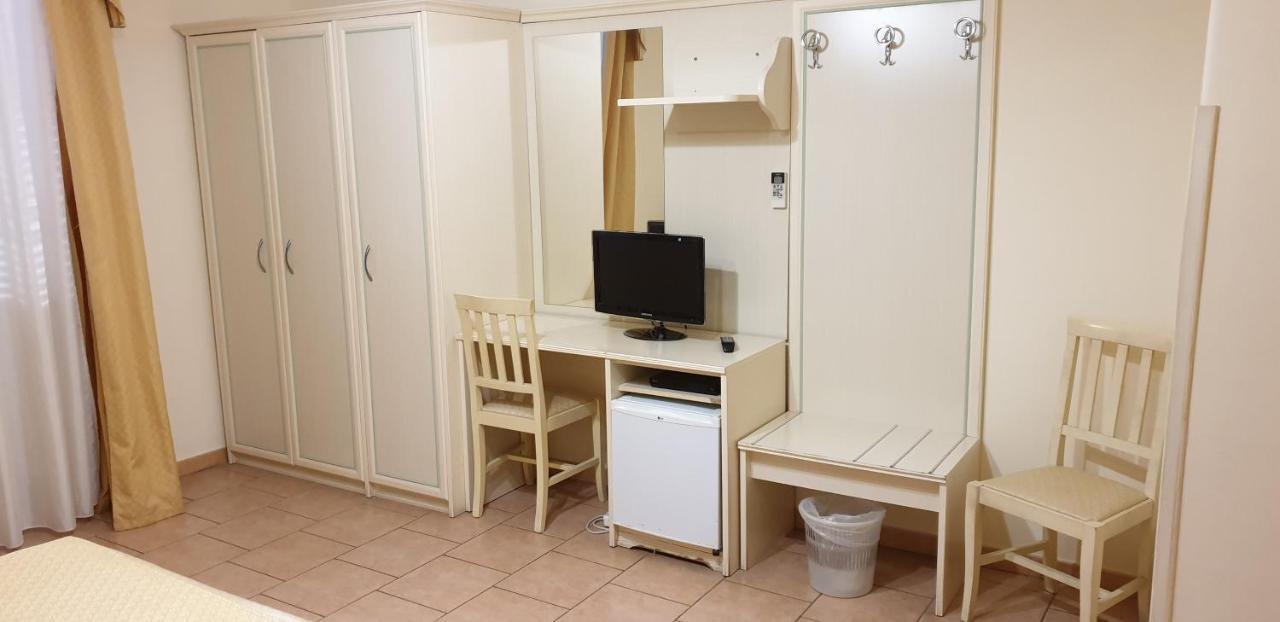 Rs San Sebastiano Holidays อาชิเรอาเล ภายนอก รูปภาพ